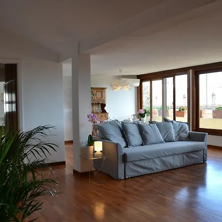 Διαμέρισμα Penthouse Cardello Colosseum *