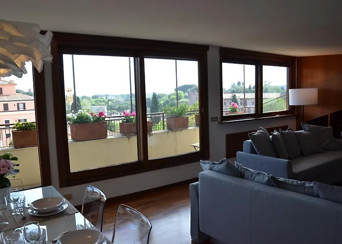 Penthouse Cardello Colosseum *